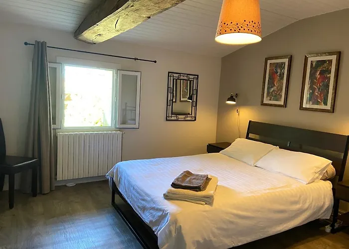 La Maison Des Coteaux Casa de Férias *